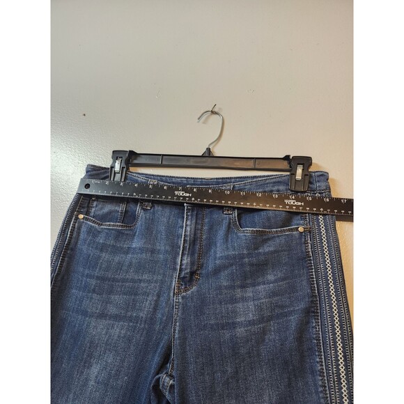 Christopher Banks Jean Embroidered Cropped Pants Capris Size 8 - Picture 4 of 7
